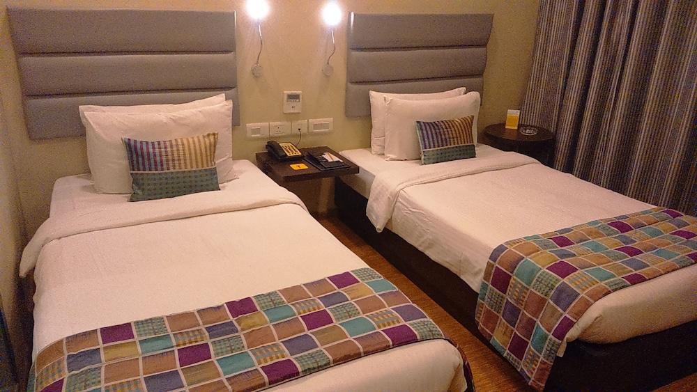 Keys Select By Lemon Tree Hotels, Hosur Road, Bengaluru Exterior foto